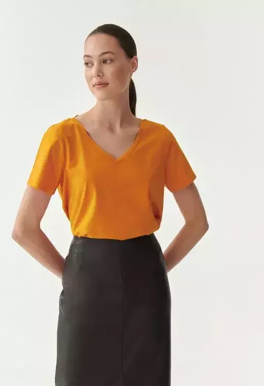 JEDNODUCHÁ DÁMSKÁ HALENKA NELISA