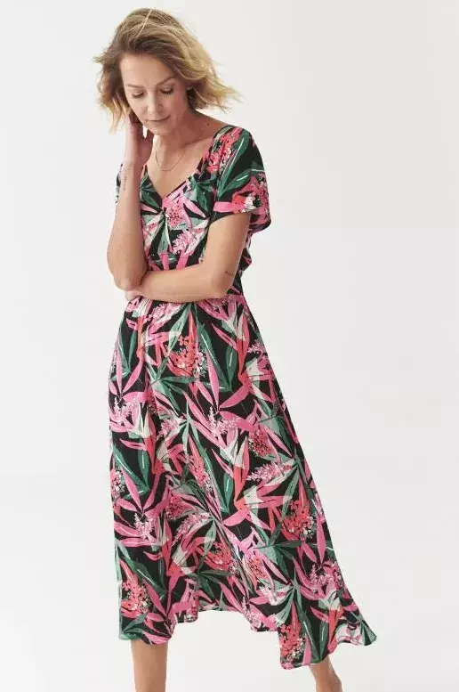 VISKÓZOVÉ KVĚTOVANÉ ŠATY