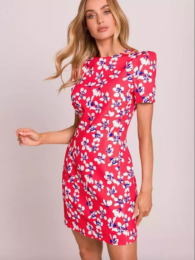  Denní šaty Moe 2769 Kč 