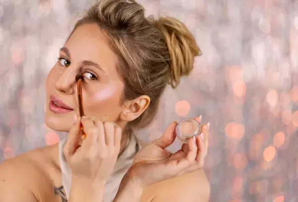 Make-up bez make-upu: Jak dosáhnout efektu „vstala a zářila“