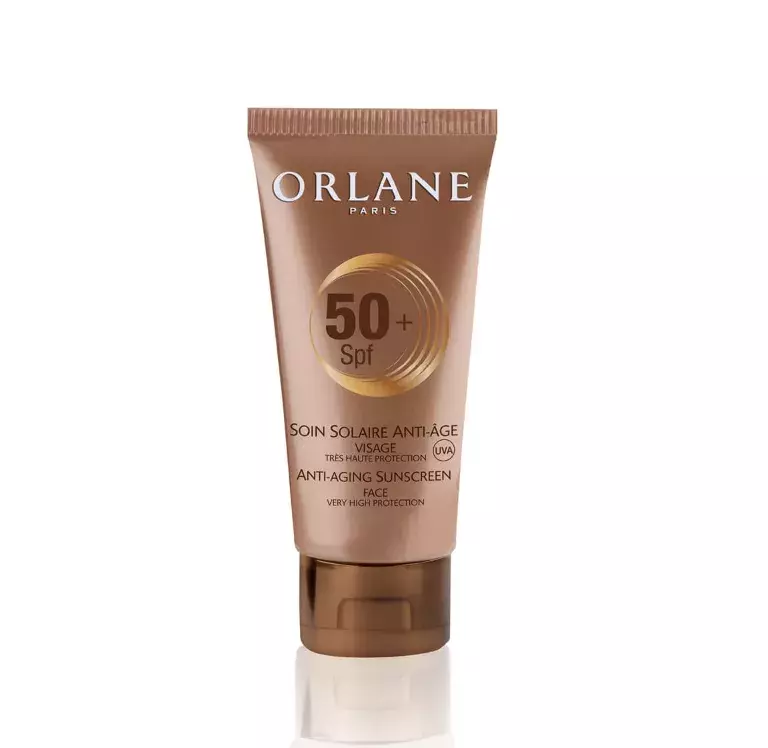 <p><strong>Solární péče na obličej, SPF 50, Orlane, 1346 Kč</strong></p>

<p>Kombinuje bezpečnost opalovacího krému s velmi vysokou ochranou a účinnost přípravku proti stárnutí. Ideální i pro velmi světlou, jemnou pleť, zabraňuje tvorbě vrásek a udržuje pleť jemnou a hydratovanou.</p>
