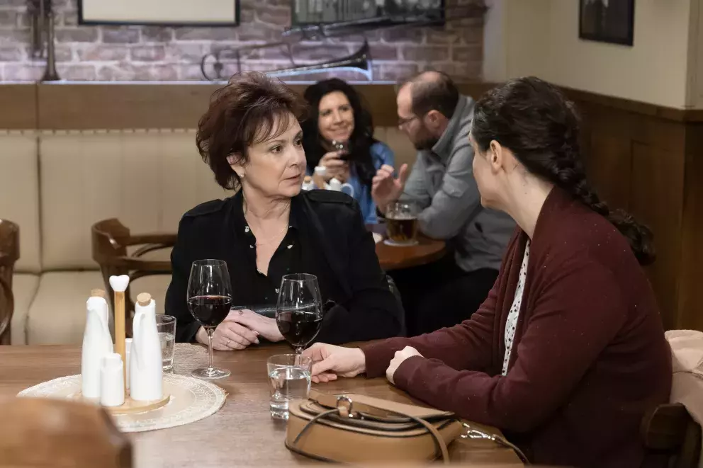 Seriál Ulice - Ilona Svobodová jako Jitka Farská