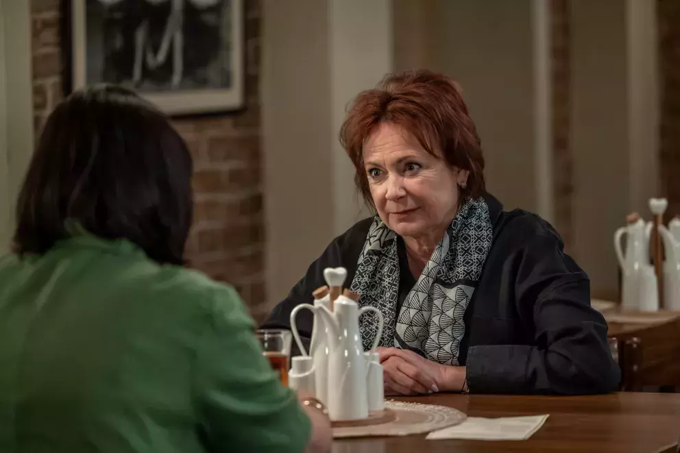 Seriál Ulice - Ilona Svobodová jako Jitka Farská