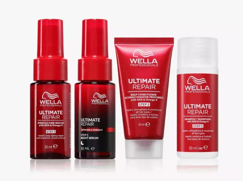 Cestovní balení pro poškozené vlasy, Wella Professionals, 1 342 Kč