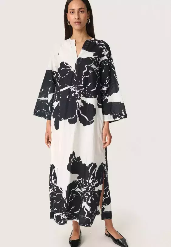 Maxi šaty, Soaked in Luxury, 2 031 Kč