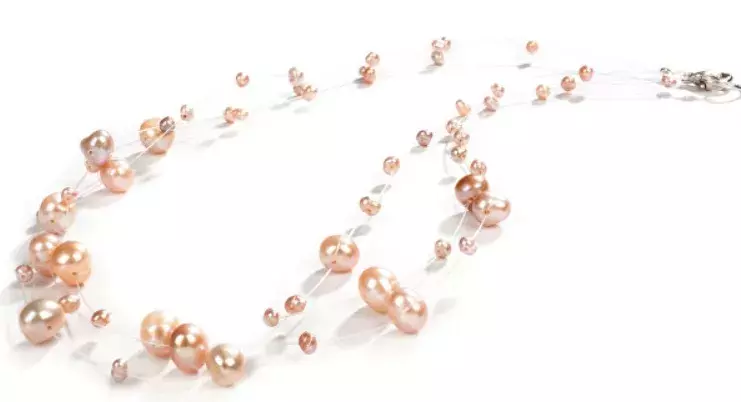 Náhrdelník z levitujících pravých perel, JwL Luxury Pearls, 1 890 Kč