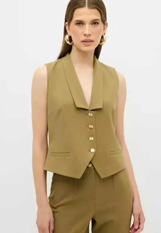 Olivová vesta, adL, 1 249 Kč