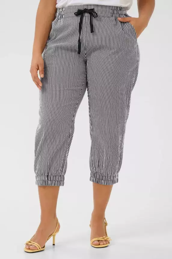 Capri kalhoty, Plus Size, Kaffe, 1 320 Kč