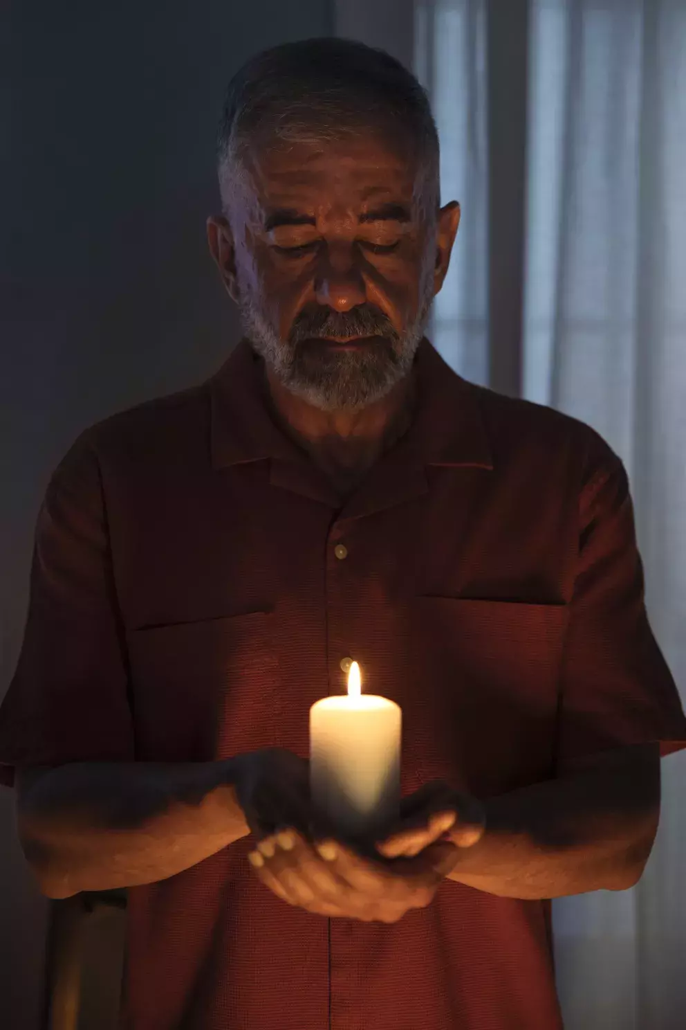 muž, smutek, sekta, problém, nový život