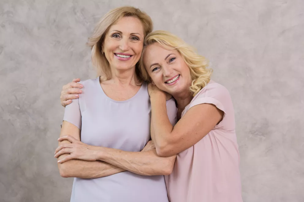 dvě ženy, láska, pohoda, úsměv