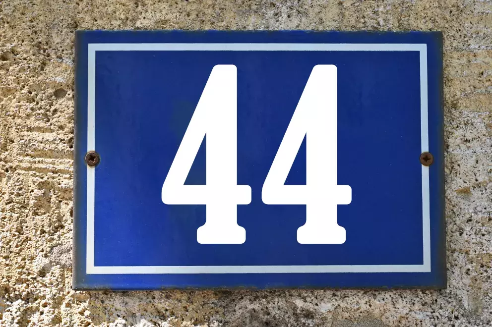 <p><span><span><span><span><span>Čtyřky dávají najevo, že vaši andělé nad vámi bdí. </span></span></span></span></span></p>

<p> </p>
