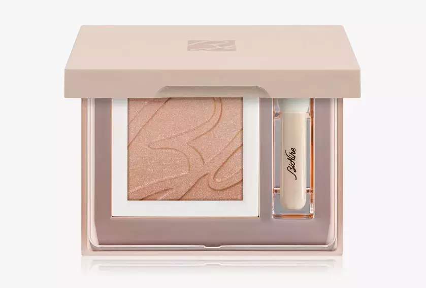 Oční stíny se saténovým efektem s aplikátorem, BioNike, 450 Kč