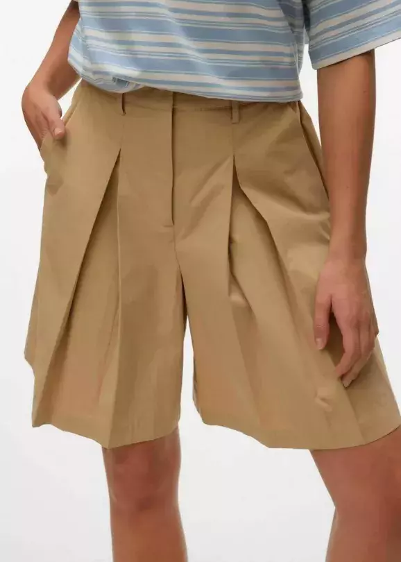 Plátěné šortky, Vero Moda, 1 299 Kč