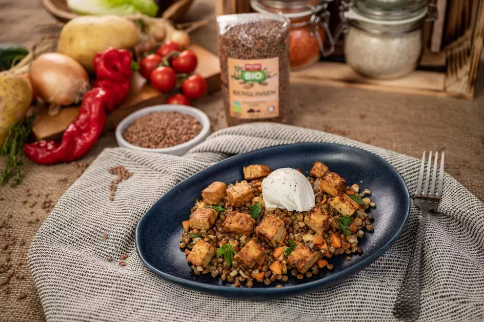 Čočka berglinsen s tempehem