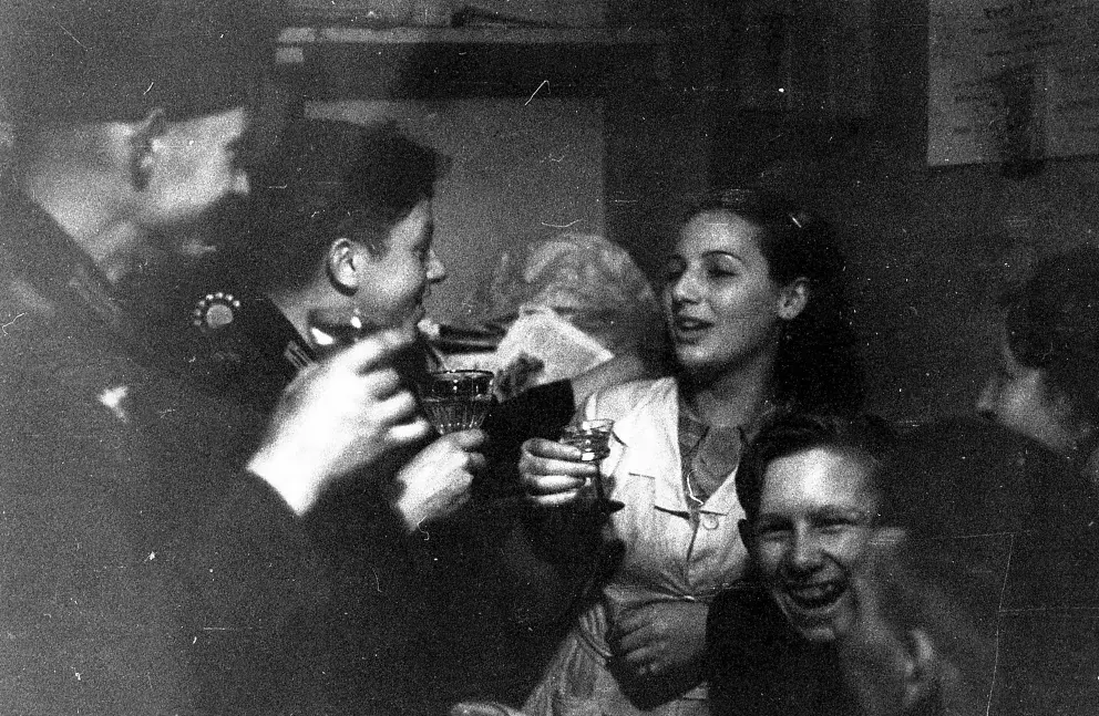 Zotročené prostitutky ulevovaly jak vysokým důstojníkům, tak zbídačeným vězňům