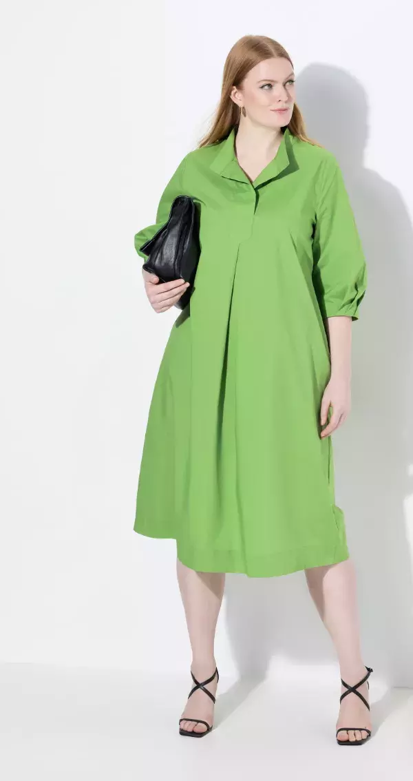 <p>Propínací šaty, Ula Popken, 2842 Kč (po slevě)</p>
