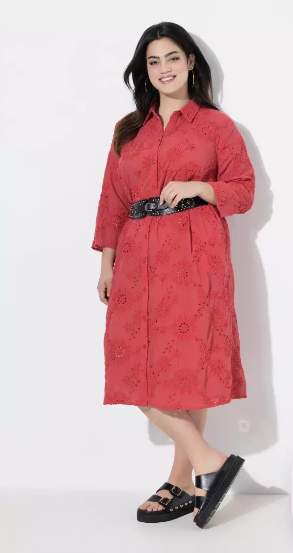 <p>Košilové šaty, Ulla Popken, 2199 Kč</p>
