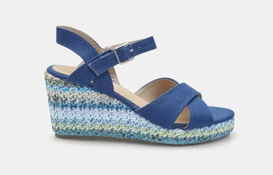 Dámské letní sandále na klínku