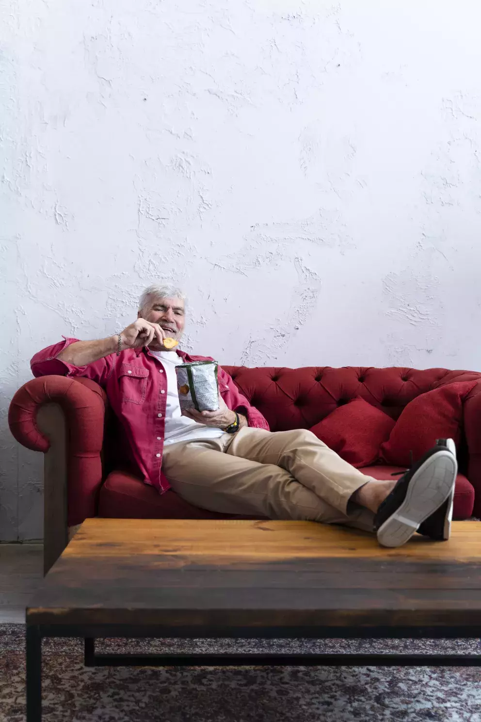 muž, kniha, důchod, odpočinek