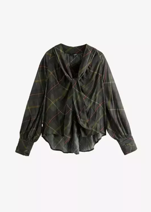 Halenka se skotskou kostkou, Next, 1 000 Kč