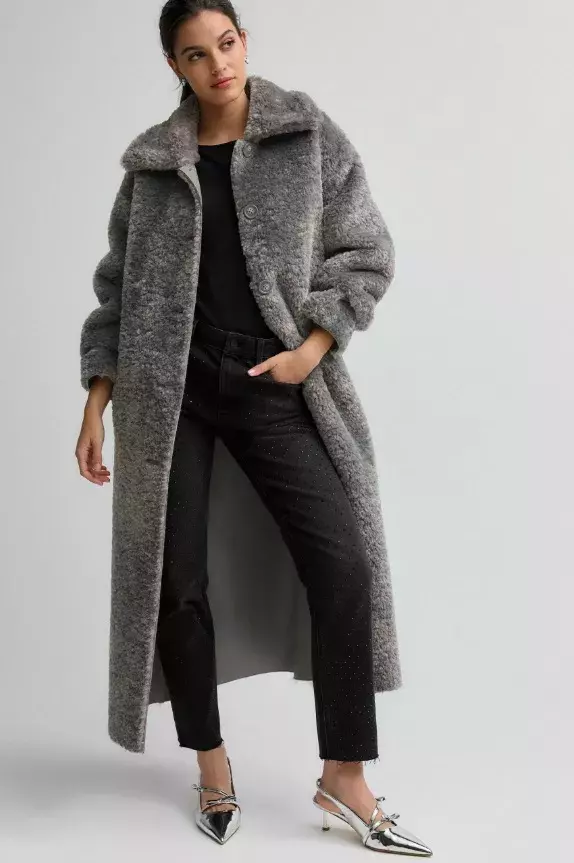Dlouhý plyšový kabát, Next, 2 345 Kč