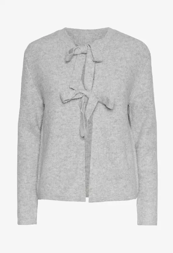 Svetr, Pieces, 714 Kč