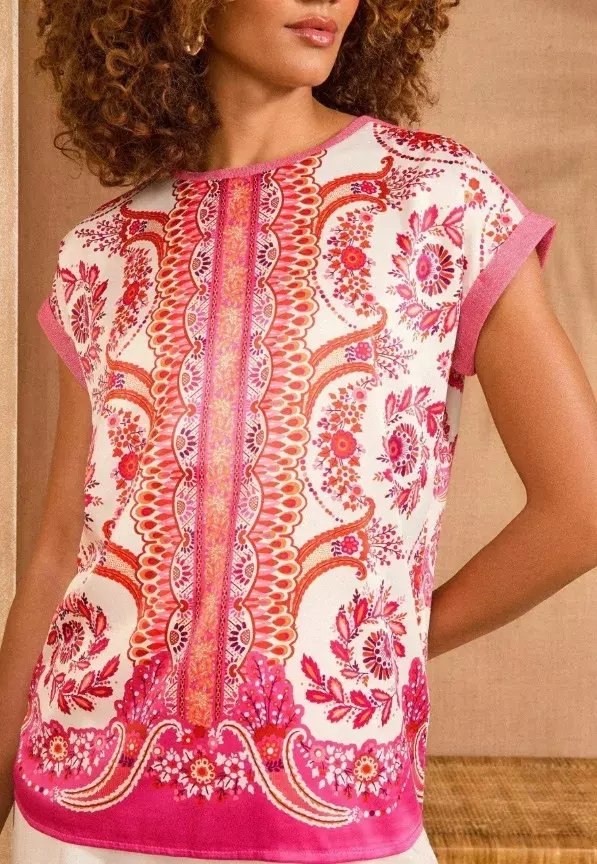 Saténová blůza, Love & Roses, 1 300 Kč