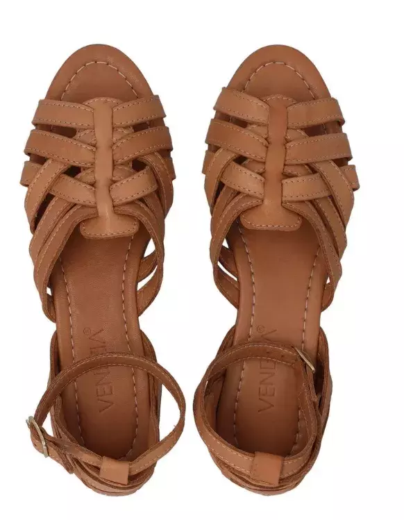 Splétané sandálky, VENEZIA, 2 039 Kč