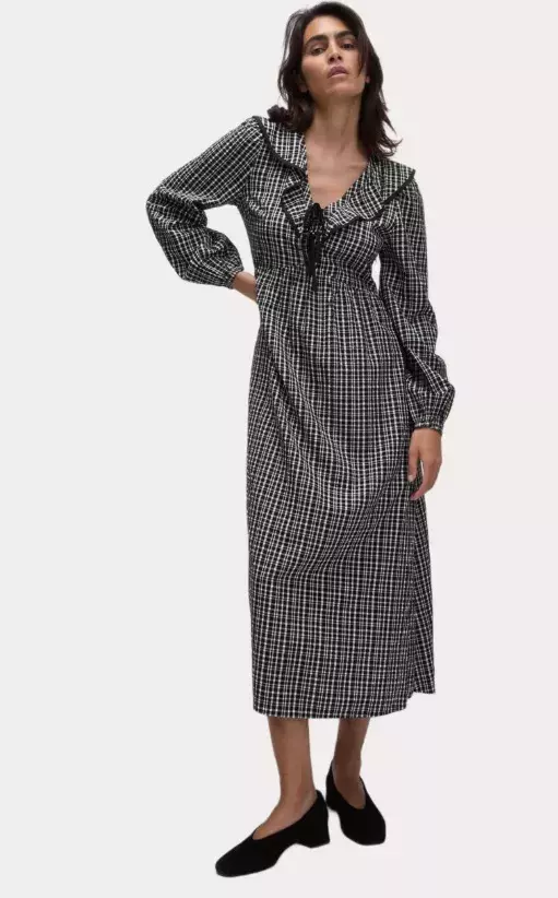 Elegantní kostkované šaty, Marks & Spencer, 1 768 Kč