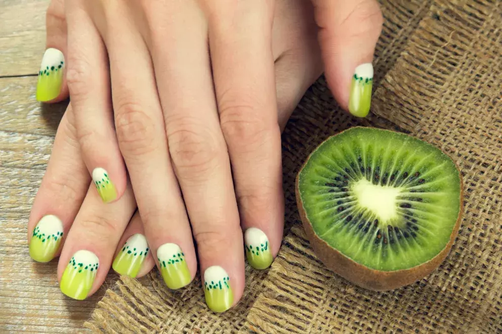 kiwi nails