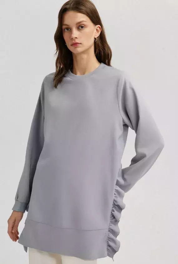 Dlouhá mikina s volány, Touché Privé, 1 108 Kč