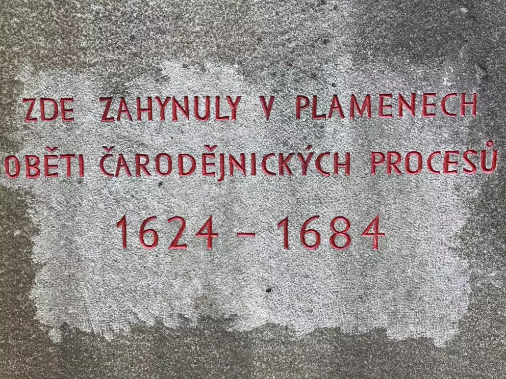 Pomník obětem čarodějnických procesů (Jeseník)