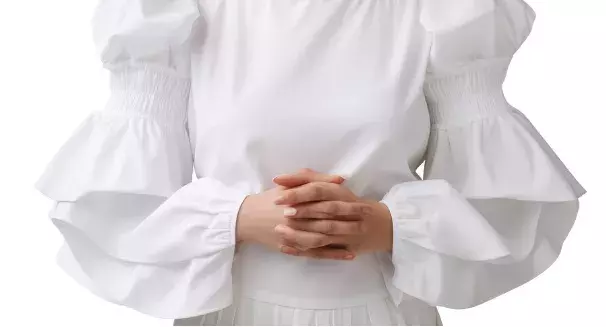 halenka s rozšířenými rukávy 