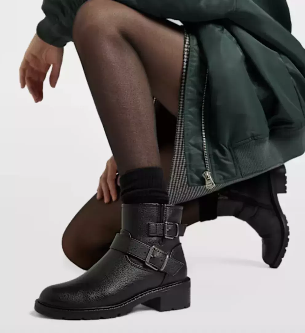 <p>Motorkářské boty, Graceland, Deichmann, 999 Kč </p>
