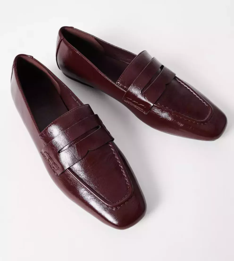 <p>Mokasíny bordó, Mohito, 1099 Kč</p>
