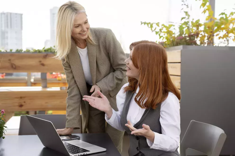 žena, práce, kariéra, podnikání, věk