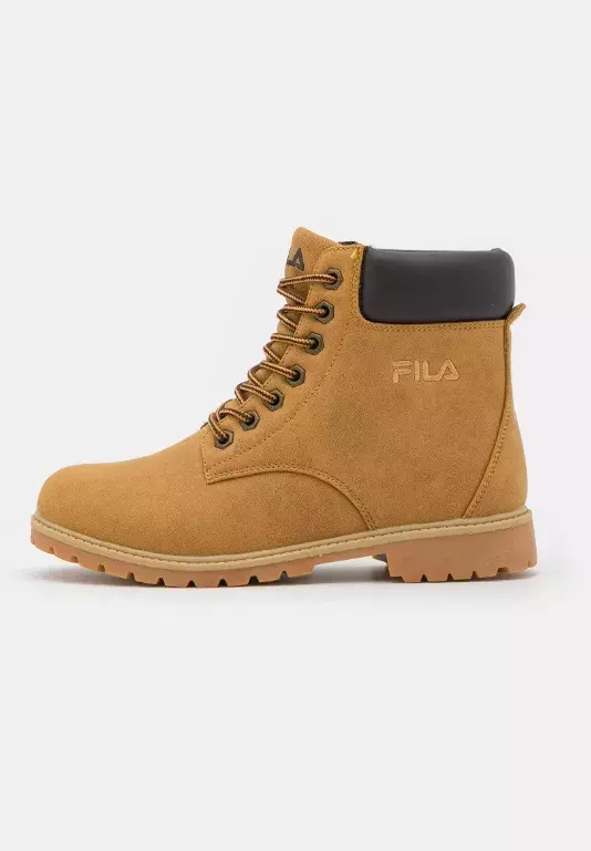 Farmářky, Fila, 1 800 Kč