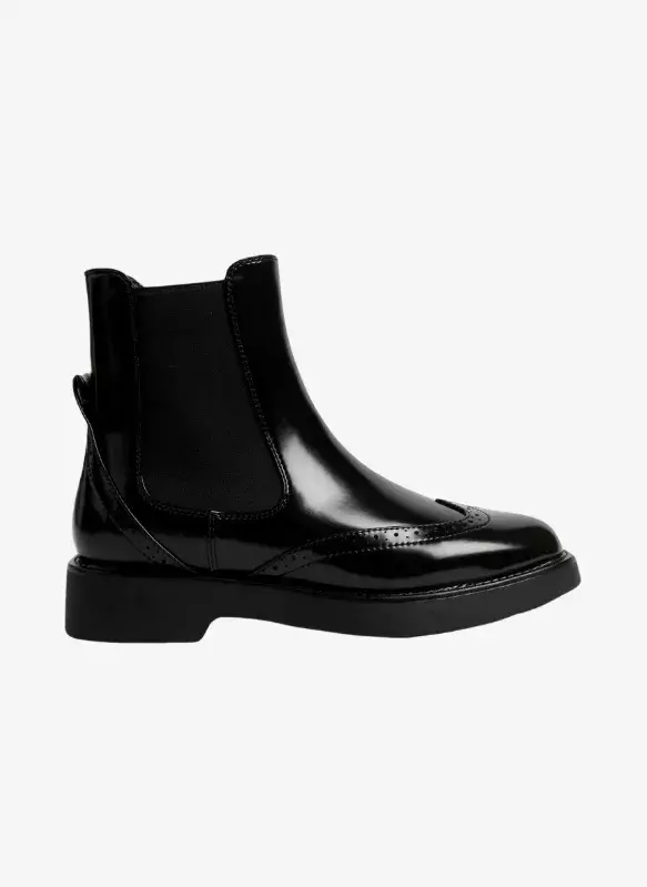 Chelsea boty, Marks & Spencer, 1 768 Kč