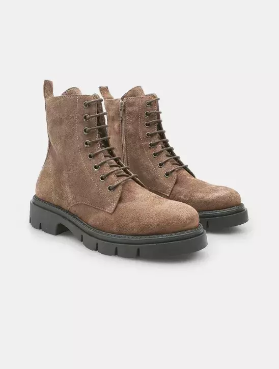 Kotníkové boty, Baťa, 2 399 kč