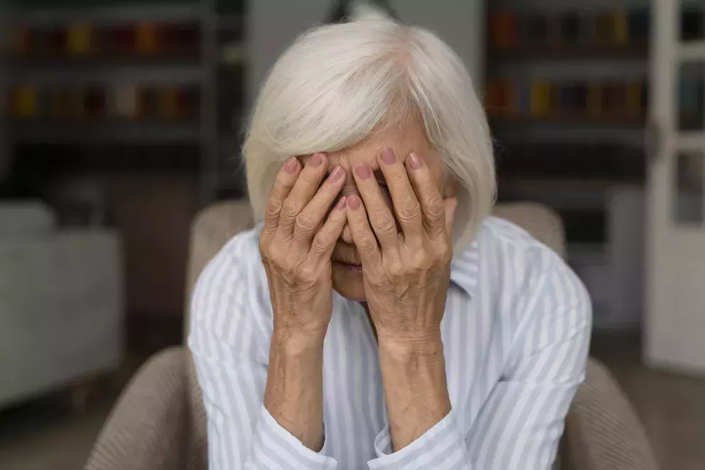 žena, smutek, problémy, rodina, matka a syn