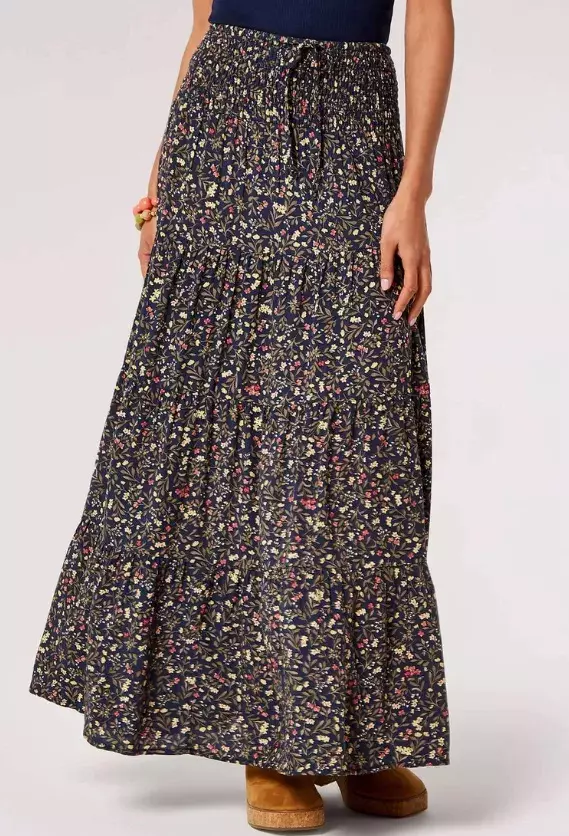 Dlouhá sukně, Apricot, 1 229 Kč