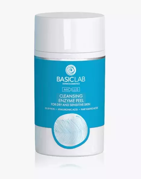 Jemný enzymatický peeling pro suchou až citlivou pleť, BasicLab, 560 Kč