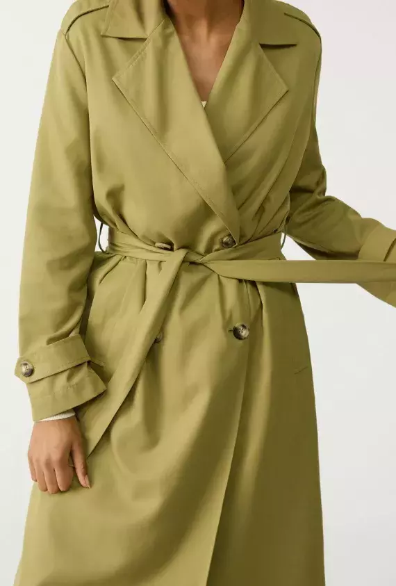 Zelenožlutý trenčkot, Stradivarius, 1 199 Kč