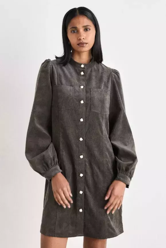 Manšestrové šaty s knoflíčky, Cras, 1 827 Kč