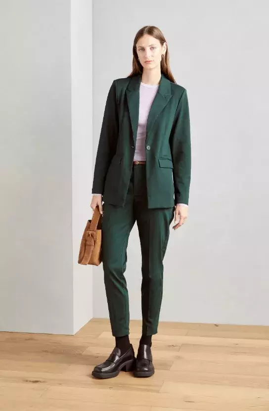 Temně zelený blejzr, b.young, 1 530 Kč