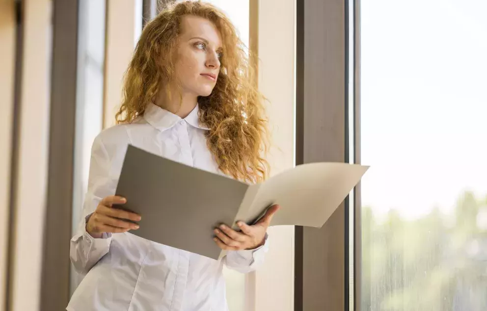 žena, práce, láska, kolega, nevěra, problémy