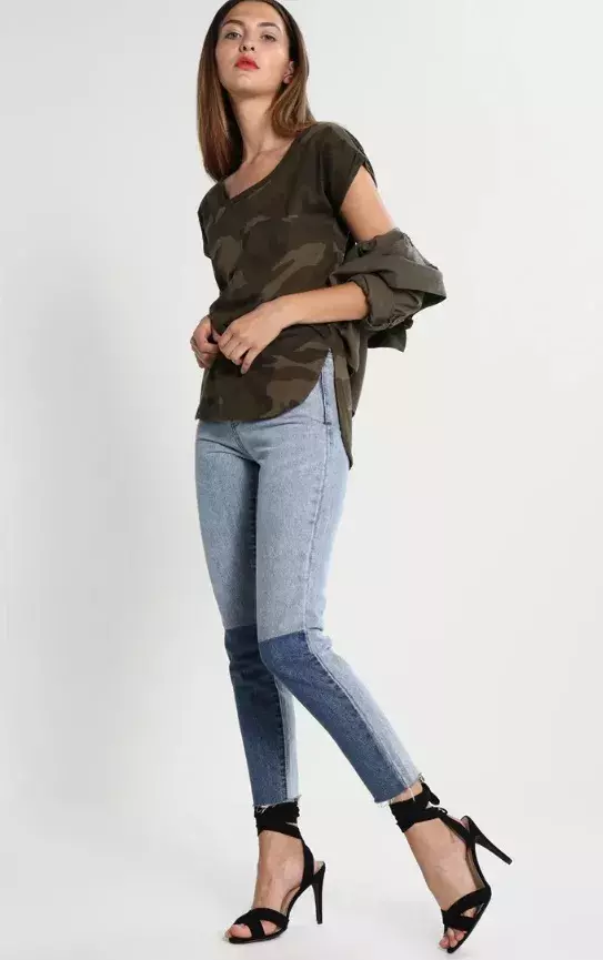 Lehké triko, Urban Classics, 300 Kč