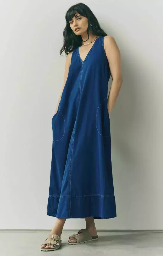 Šaty s véčkovým výstřihem, Next, 1 640 Kč