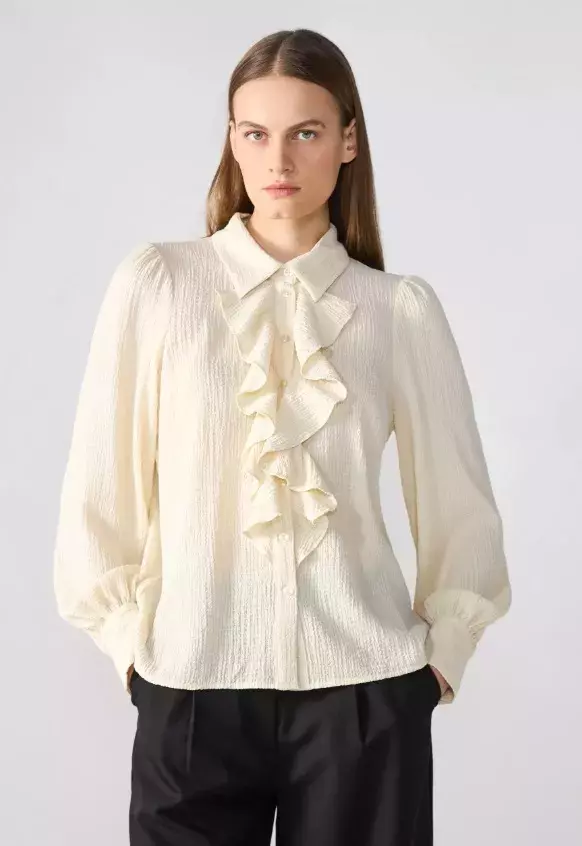 Volánová halenka, Anna Field, 501 Kč