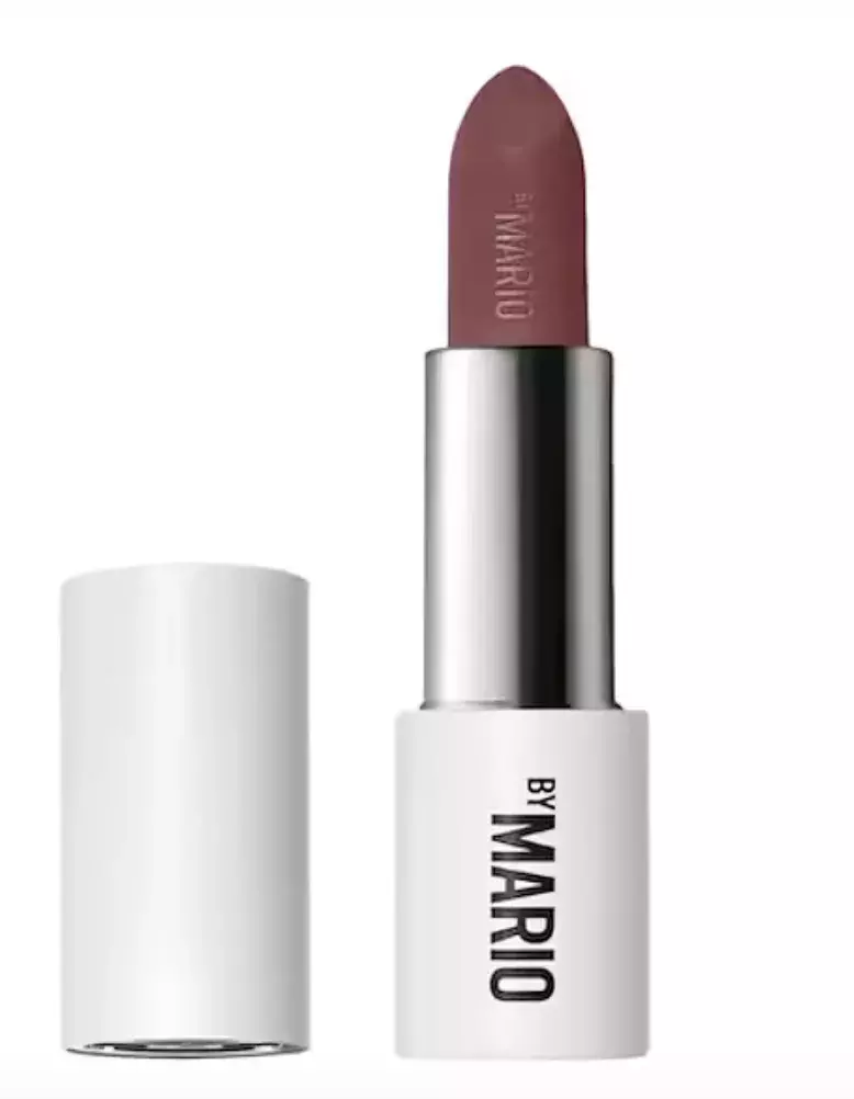 <p>Lehká matná rtěnka Make-up by Mario, 850 Kč</p>
